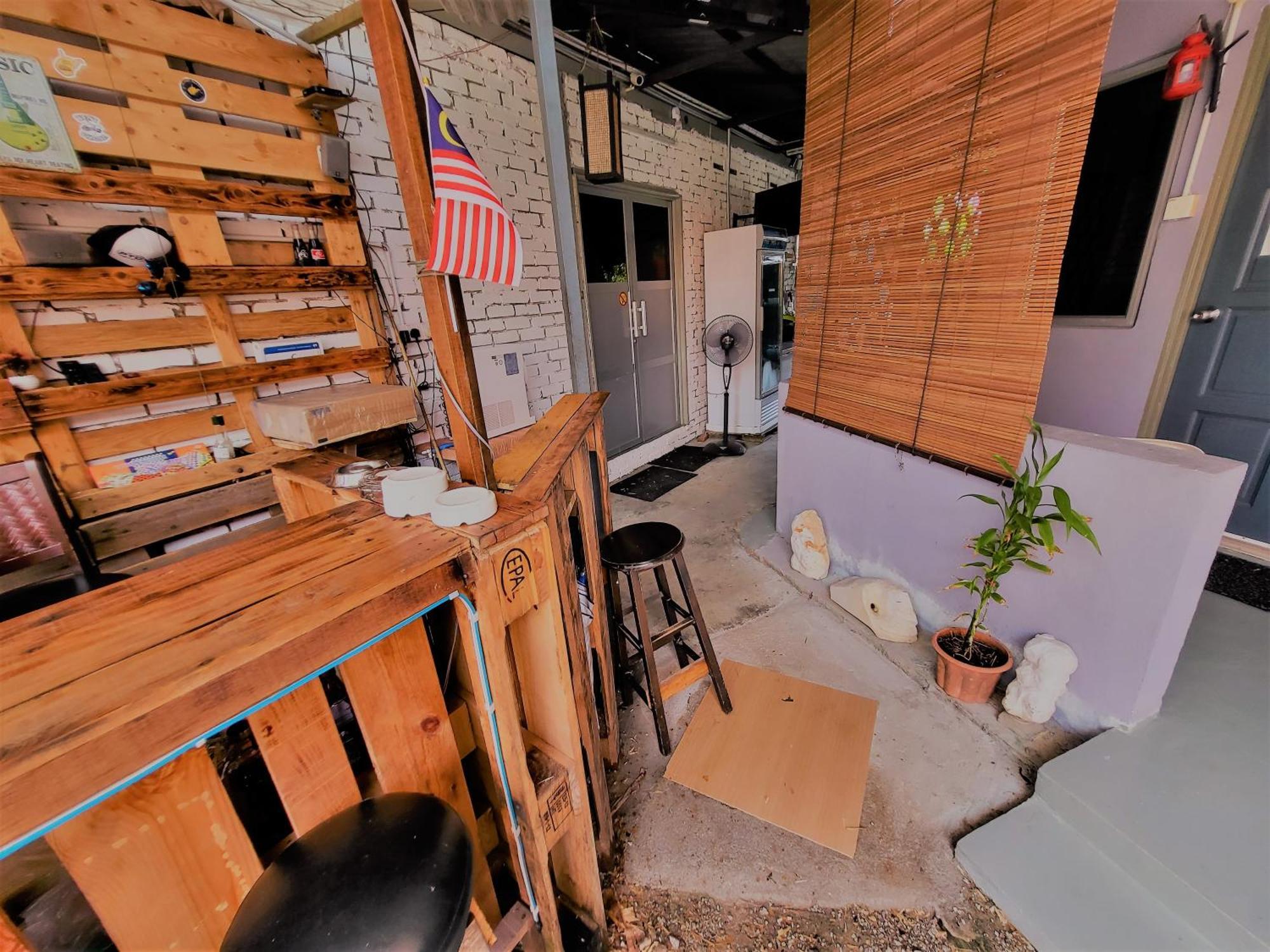 Langkawi-Village Mix Dormitory 珍南海滩 外观 照片